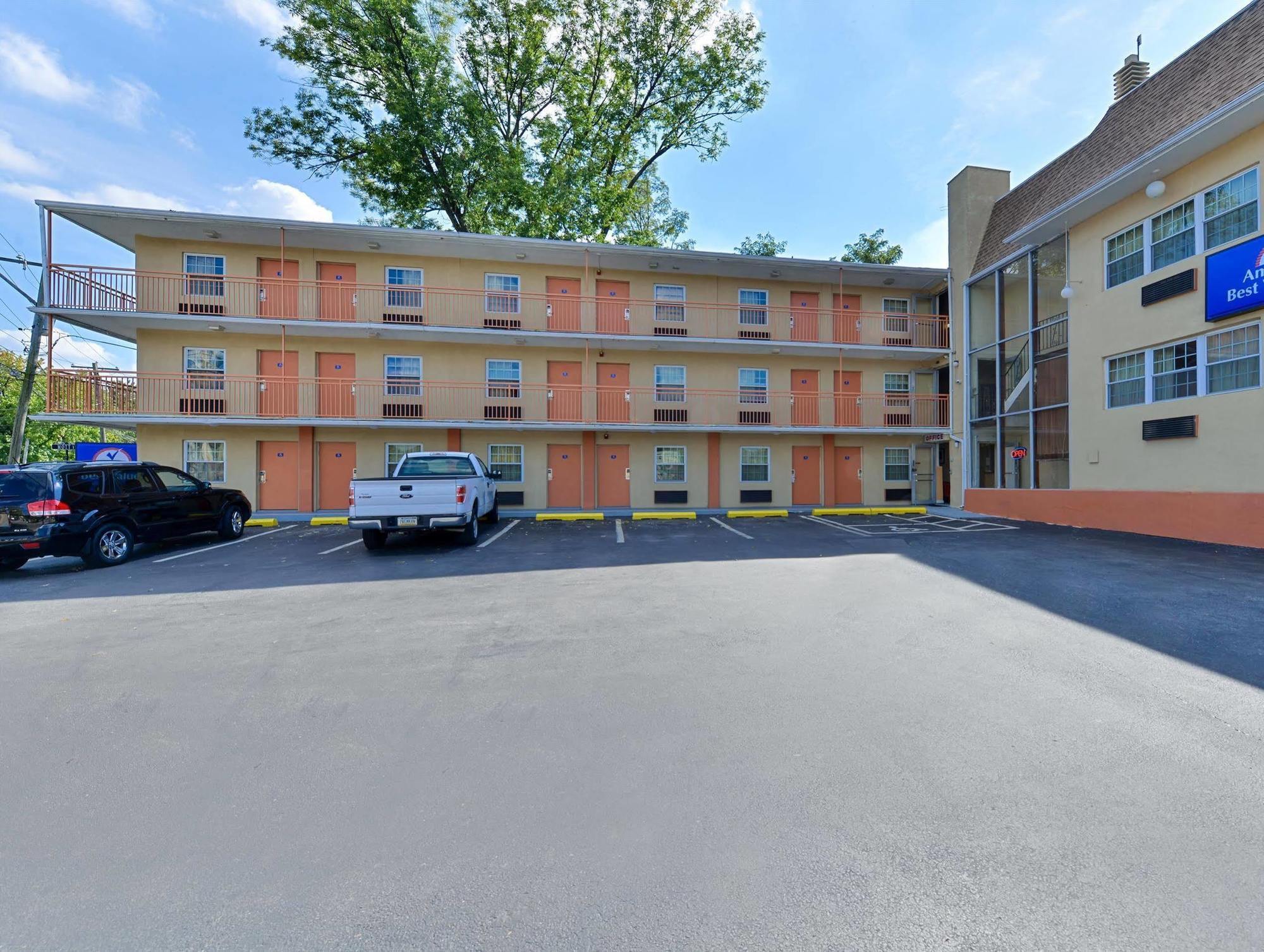 Americas Best Value Inn Media Philadelphia Εξωτερικό φωτογραφία